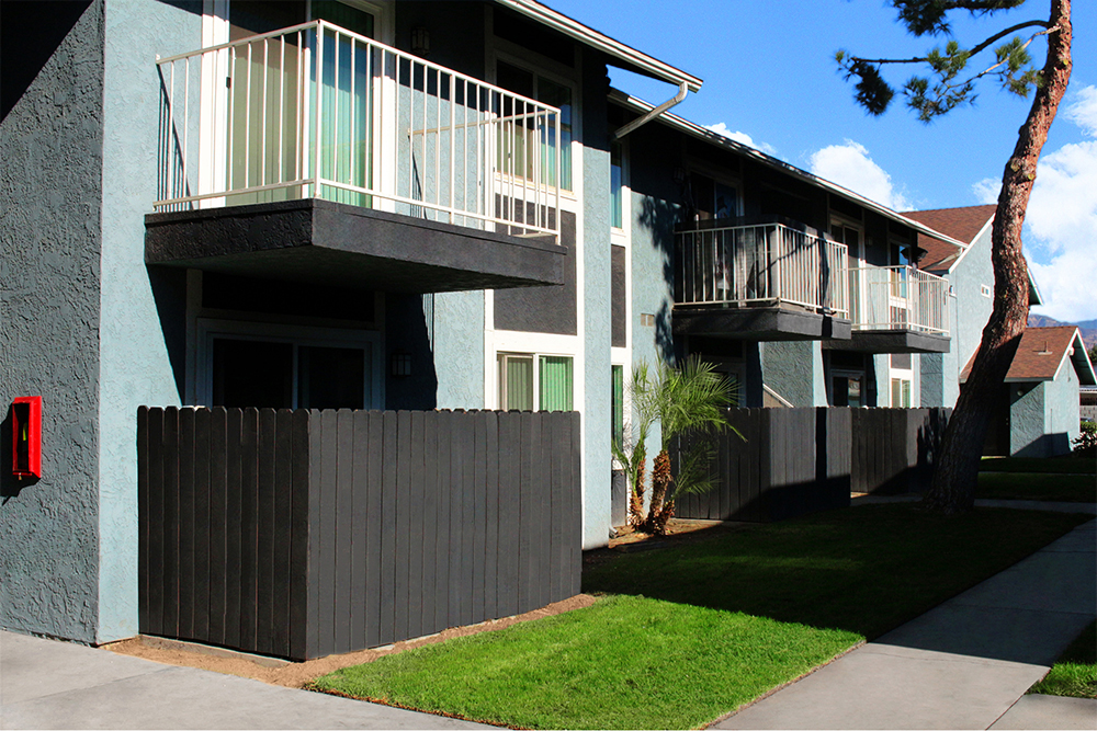 This image displays exterior photo of Parc Mountain View Apartments