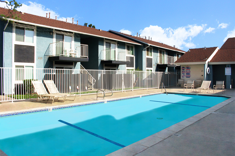 This image is the visual representation of Amenities 1 in Parc Mountain View Apartments.